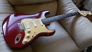 USA Fender Stratocaster American special machine heads and New Case.
