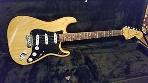 70s Classic Player Fender Stratocaster  Custom Shop 69 Ybarra Signed Pickups