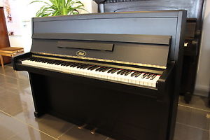 Ibach Klavier, Mod. 108, schwarz matt, von Klavierbaumeister