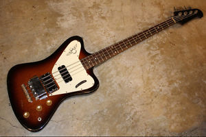 Gibson 66 Thunderbird IV Used  w/ Hard case