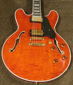 Heritage 30th Anniversary Edition Guitar
