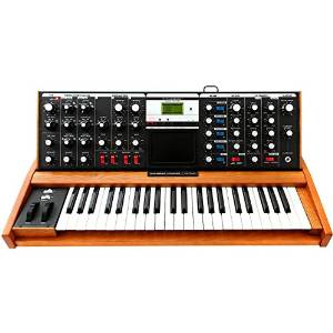 Moog Minimoog Voyager Performer Edition