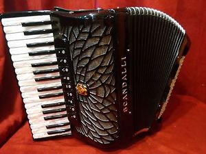 NEW Scandalli Piano Accordion Black Air II Double Tone Chamber LMMM 96 A Mano