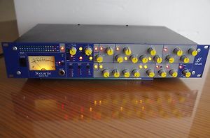 Focusrite ISA 220 Session Pack Mic Preamp Compressor Equ Channel Strip ISA220