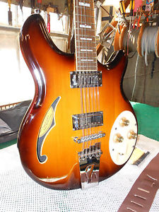 Italia Rimini 12-String Electric Guitar in Cherry Sunburst