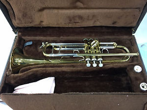 Bach Stradivarius 43 Lightweight Trumpet With Case and Extras