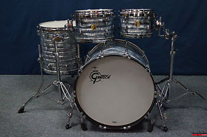 Gretsch USA Custom Shellset in "Sky Blue Pearl"   -   22,10,12,16"