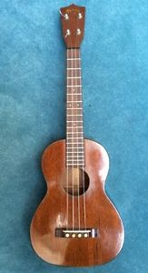 1930's Martin Tenor Ukulele - with original hard shell case - vintage, PRE-WAR