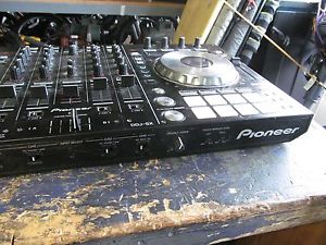 PIONEER DDJ-SX 4 CHANNEL SERATO DIGITAL DJ CONTROLLER#72471$300F600