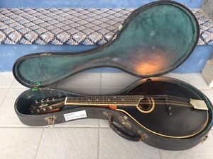 1915 Gibson A4 Mandolin w/OHSC