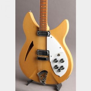 Rickenbacker 330 Mapleglo 1967 Electric guitar Free Shipping