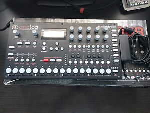 Elektron Analog Four Keyboard Synthesizer