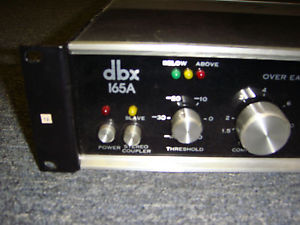DBX 165A Over Easy Compressor/Limiter