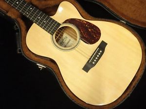 Martin 00C-16DBGTE Natural w/hard case F/S Guiter Bass From JAPAN #X1045