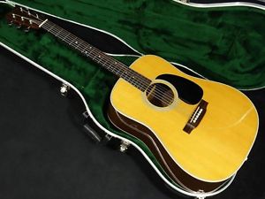 Martin D-28 1999 NAT w/hard case Free shipping Guiter Bass From JAPAN #X1042