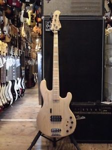 Bacchus GROOVE LINE4 M NAT w/soft case F/S Guiter Bass From JAPAN #T579