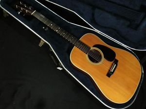 Martin D-28 NAT w/hard case Free shipping Guiter Bass From JAPAN #X1036