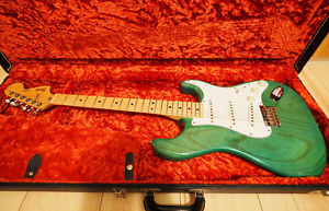 Unique Fender Strat 1981 Crystal Color Big Head Superb and Beautiful Condition