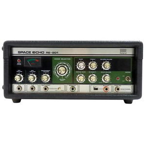 Roland RE-201 Space Echo 1974 Vintage Tape-Echo Machine Professional Used Japan