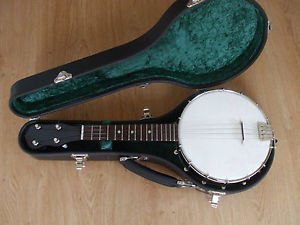 ukulele banjo UB2,
