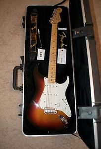 Fender Stratocaster American Standard 2007 Sunburst