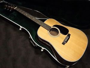 Martin D-28 2014 NAT w/hard case Free shipping Guiter Bass From JAPAN #X1034