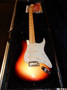 Fender American Deluxe Stratocaster Plus Electric Guitar Mystic 3 Color Sunburst