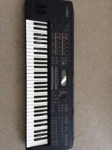 YAMAHA MOX6 Synthesizer USED VERY GOOD genuine case AC adapter free shipping
