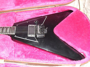 1988 Gibson V-90 Flying V + Gibson HSC