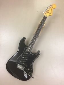 Fender: Electric Guitar 77&sim;78 Stratocaster USED