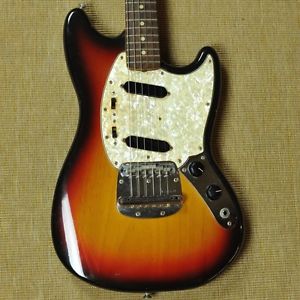 1972 Fender Mustang - Sunburst