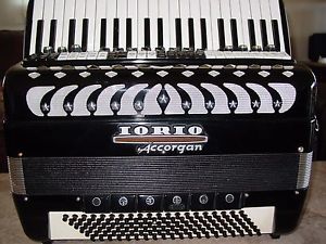 Iorio Accorgan vintage Italian electronic/acoustic accordion