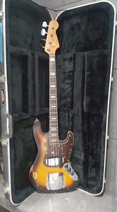 1966 FENDER JAZZ BASS