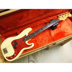 Fender American Vintage ’62 Precision Bass Olympic White w/hard case #P137