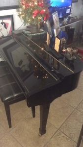 Mint Condition Black Lacquer Digital Baby Grand Piano