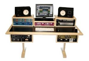 AZ-7 Verona Studio Workstation Desk
