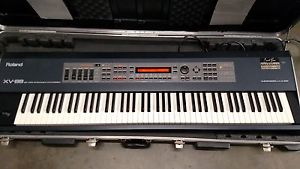 Roland XV  88 Fully Weighted Synth Keyboard Workstation w/ SKB Case