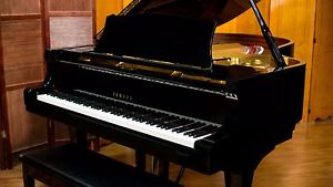 Yamaha S Series Hand-Made Grand Piano - Model S400B - FREE Delivery in USA