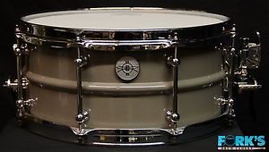 Dunnett 2N Chrome Alloy 6.5x14 Snare Drum