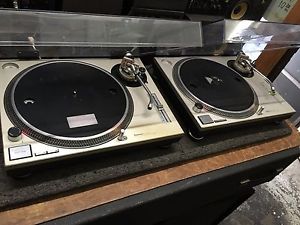 2 TECHNICS SL1200MK2 SL 1200 MK2 PAIR DJ TURNTABLES /w covers //ARMENS