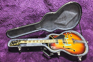 Vintage Yamaha AE-11 ae11 Semi Acoustic Electric Guitar w/case Japan 7/24