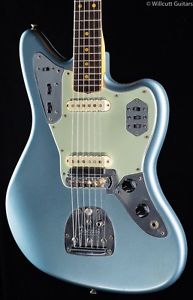 Fender Custom Shop 1963 Jaguar Journeyman Relic Faded Ice Blue Metallic (089)