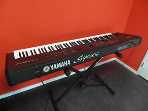 Yamaha S90XS