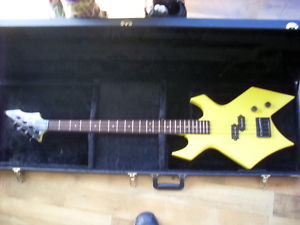B.C. Rich Warlock 4 String Bass