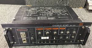 Roland Chorus Echo SRE-555