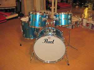 Vintage Pearl "Fiberglass Shell" Drum Set-Very Nice!!!