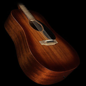 Martin D-15M Dreadnought Acoustic Guitar Mahogany Burst