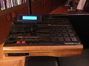 AKAI MPC 2000XL CUSTOM "UNIQUE" MIDI PRODUCTION CENTER+CFREADER+8OUT+EB16 EFFECT