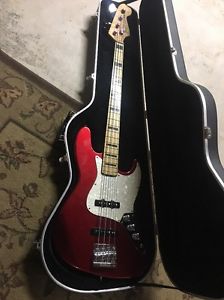 Fender USA Geddy Lee Signature Jazz Bass Red, Maple Neck