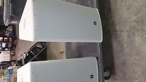 2 JBL AM4212/64  WH- LOUD SPEAKERS IN EXCELLENT CONDITION!!!